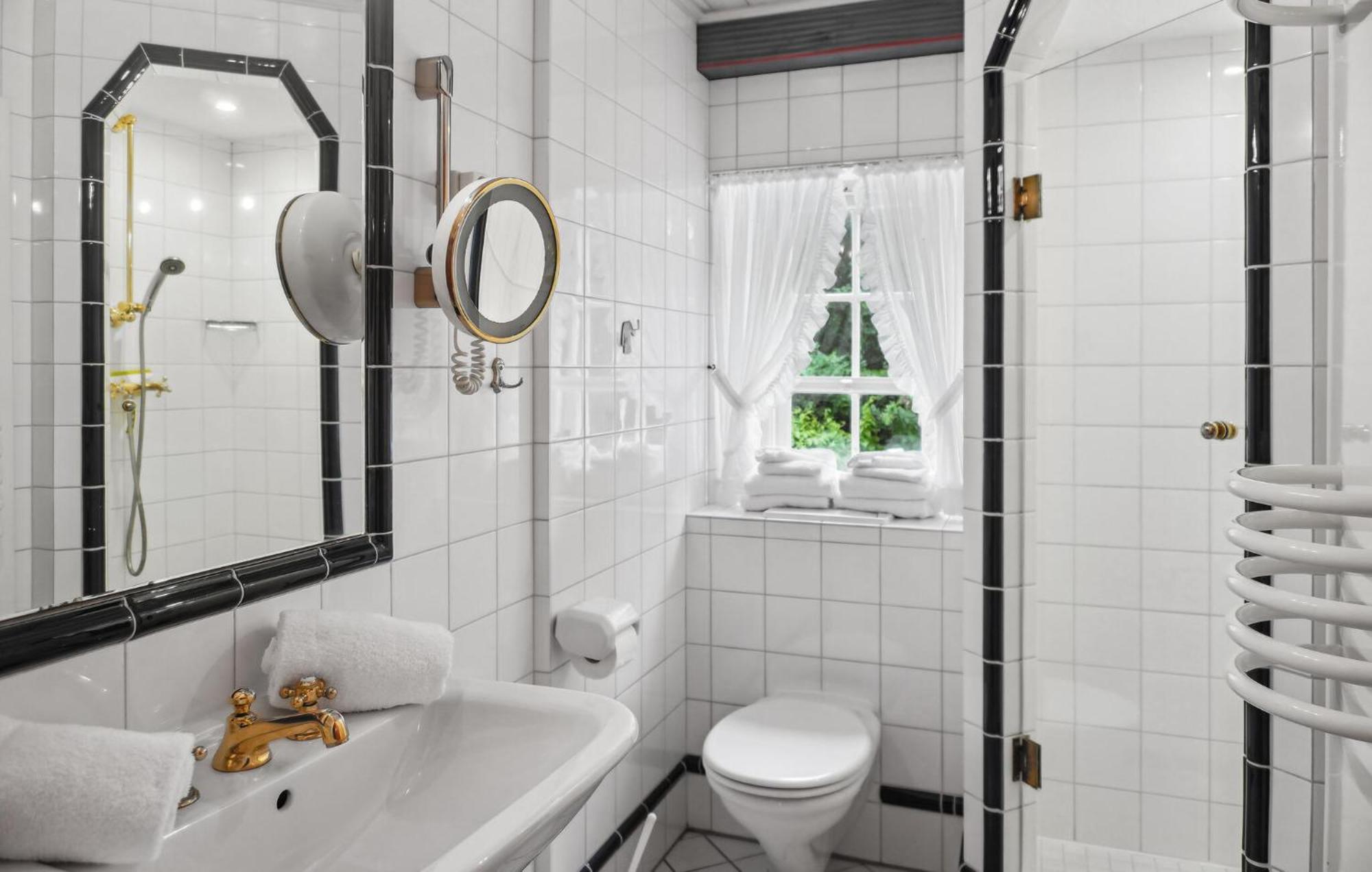 2 Bedroom Lovely Apartment In Dagebuell Luaran gambar